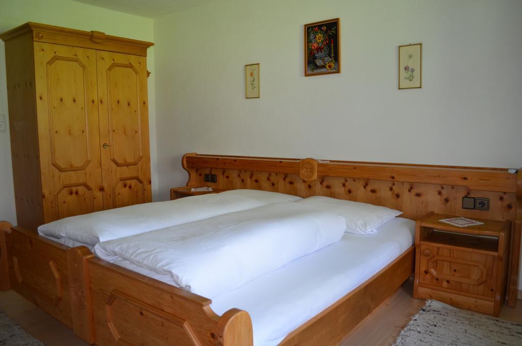 Hotel Laerchenhof Leutasch Habitación foto